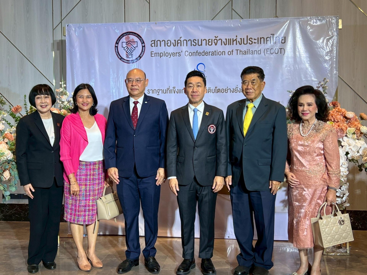 ท่านประธานฯ รองประธานฯ และเลขาธิการสภาฯ เข้าร่วมแสดงความยินดีกับสภาองค์การนายจ้างแห่งประเทศไทยเนื่องในโอกาสครบรอบ 48 ปี